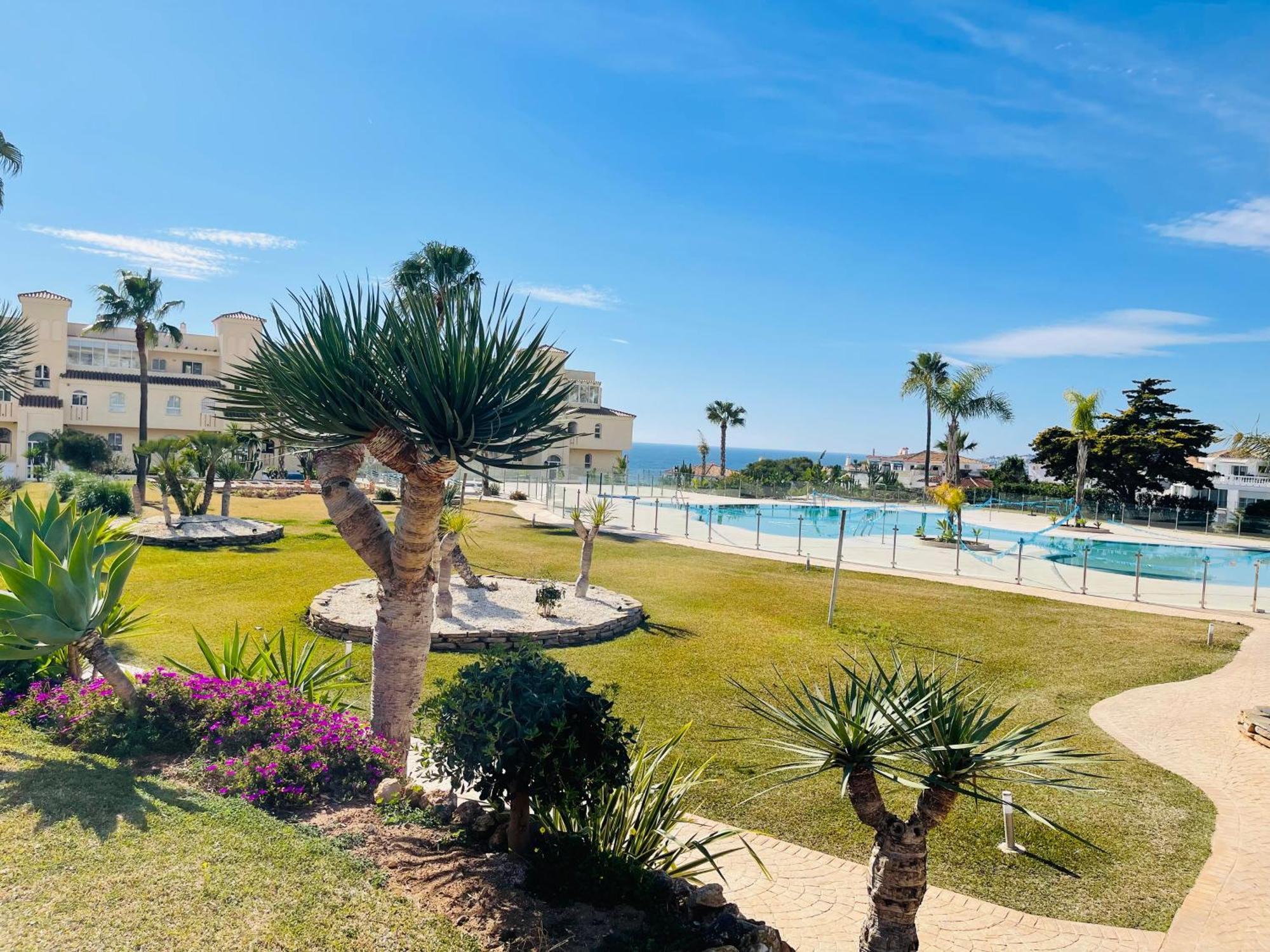 La Cala Gorgeous 2 Bedroom Apartment With Stunning Gardens, Pools And Sea Views El Faro Luaran gambar