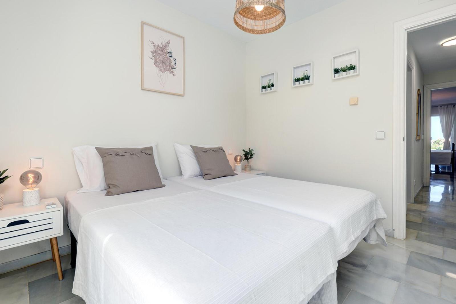La Cala Gorgeous 2 Bedroom Apartment With Stunning Gardens, Pools And Sea Views El Faro Luaran gambar