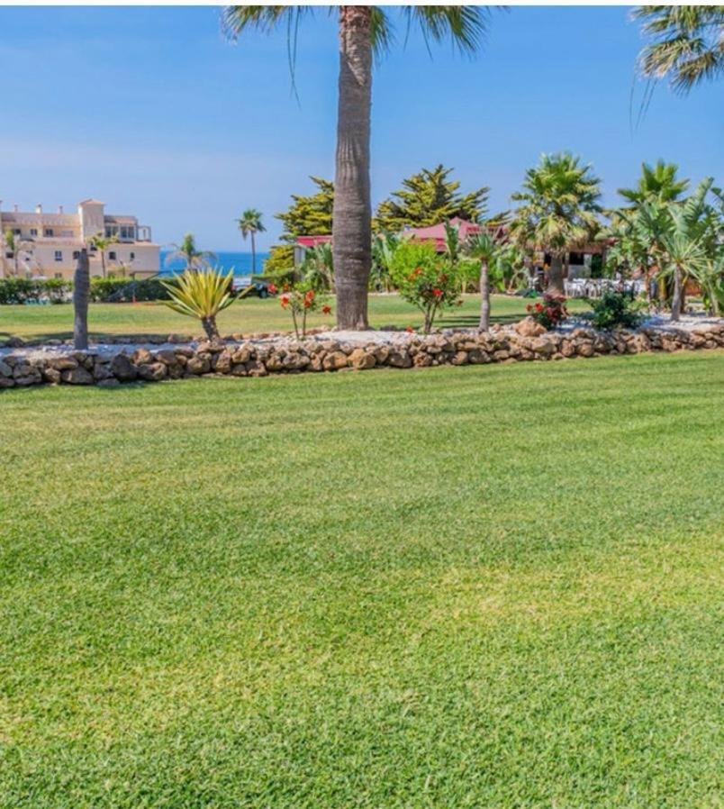 La Cala Gorgeous 2 Bedroom Apartment With Stunning Gardens, Pools And Sea Views El Faro Luaran gambar